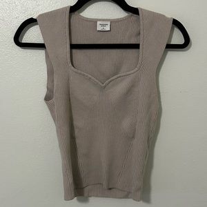 Abercrombie and Fitch Sleeveless Sweater Top
